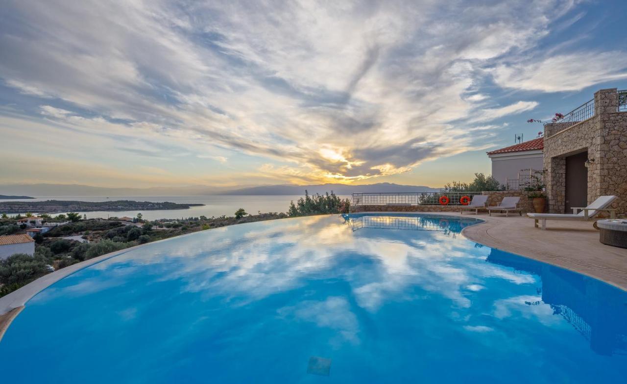 Angelico Villa Порто Хели Екстериор снимка